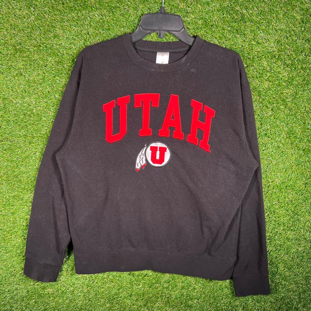 ZooZatz Utah‎ Utes Sweatshirt Mens Medium Black Red Collegiate Crewneck